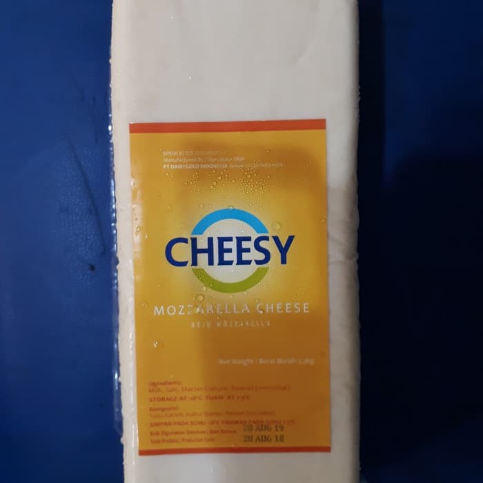 

KEJU MOZARELLA CHEESY 2.3Kg