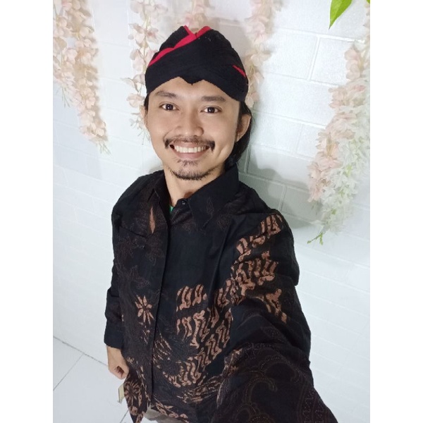 PEKSI SELING BATIKSOLOAMANAH KEMEJA BATIK PRIA SOLO LENGAN PANJANG LAPIS FURING ATASAN PREMIUM ARIESWARA PRADHIFTA GITARJA UNGU LILAC GURDO IJO BABON ANGKREM MAHESA PEKSI NAVY SELING PERWIRA SUKET SEGORO PRASTOWO ASTAGUNA RAGHNALA SATRIO GAGAH MAHKOTA