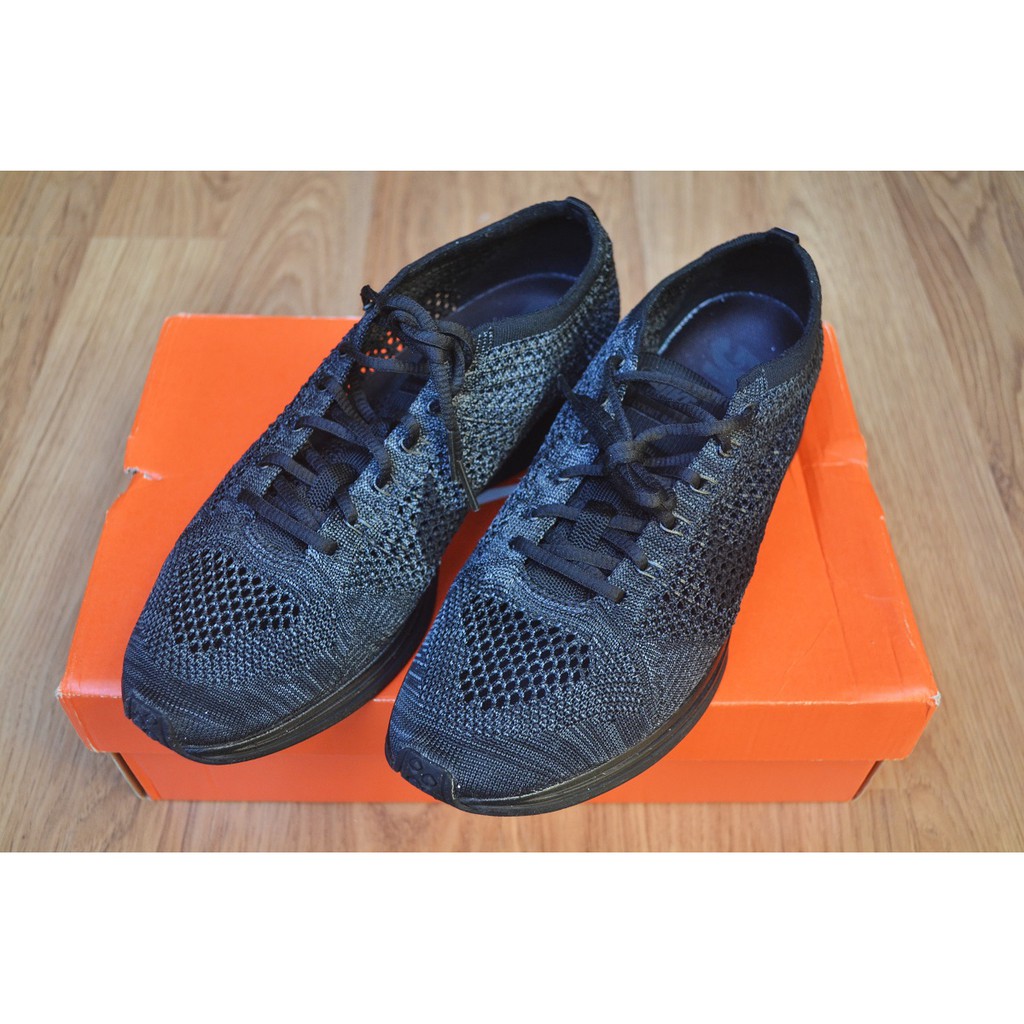 NIKE FLYKNIT RACER TRIPLE BLACK ORIGINAL