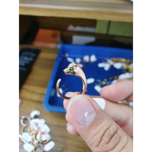 cincin rubah mata hijau emas rosegold midel bukaan