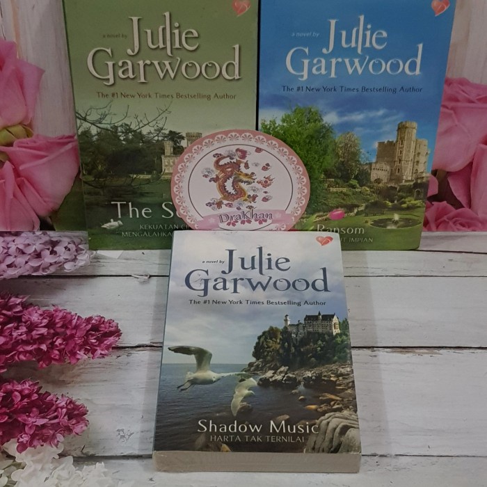 

FLASH SALE!!! HIGHLANDS LAIRDS SERIES BY JULIE GARWOOD SEGEL & ORIGINAL TERLARIS