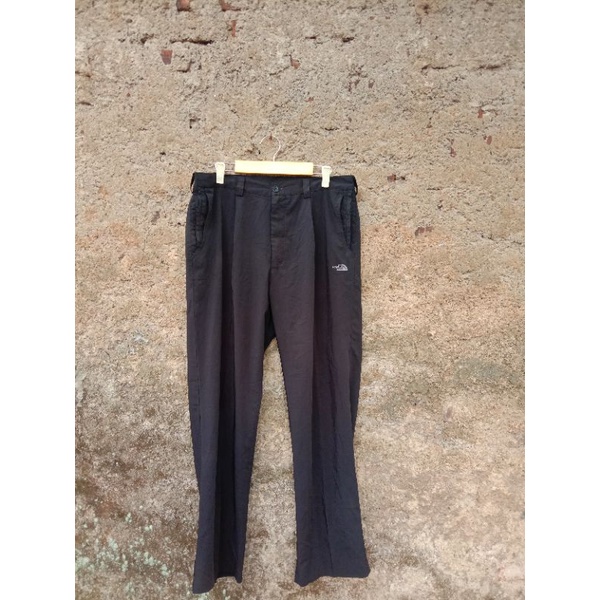 celana outdoor second