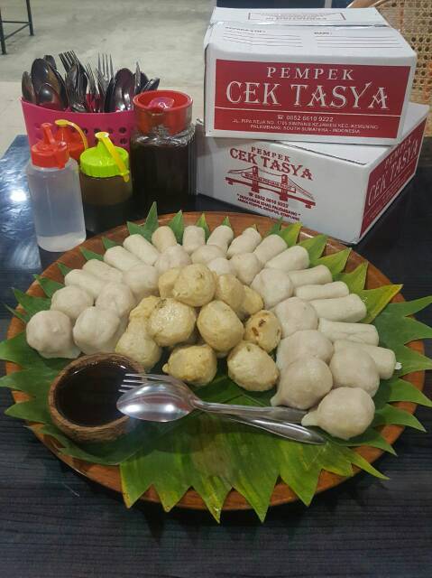 JASTIP Promoo Paket Pempek Cek Tasya 50pcs