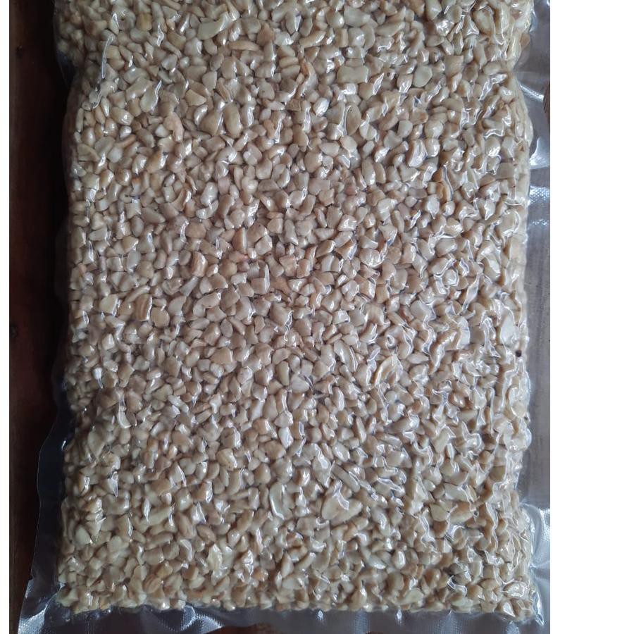 

SJ✼ KACANG METE MEDE MENTE PECAHAN PATAHAN SUPER 1 KG COCOK UNTUK SAMBAL BUMBU Barang Baru