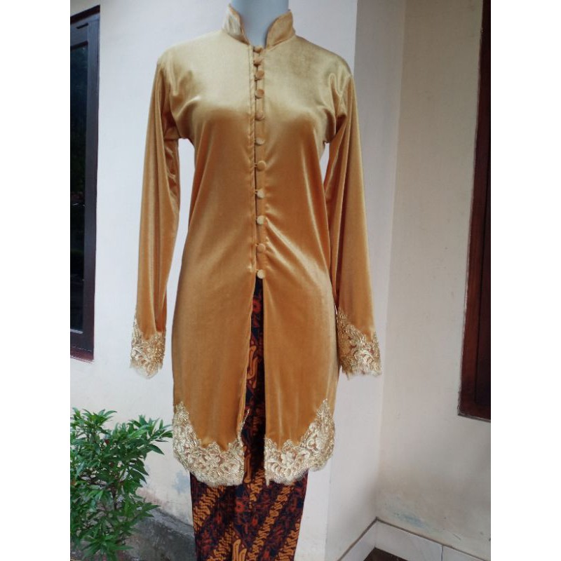 Original Kebaya bludru besan tunik