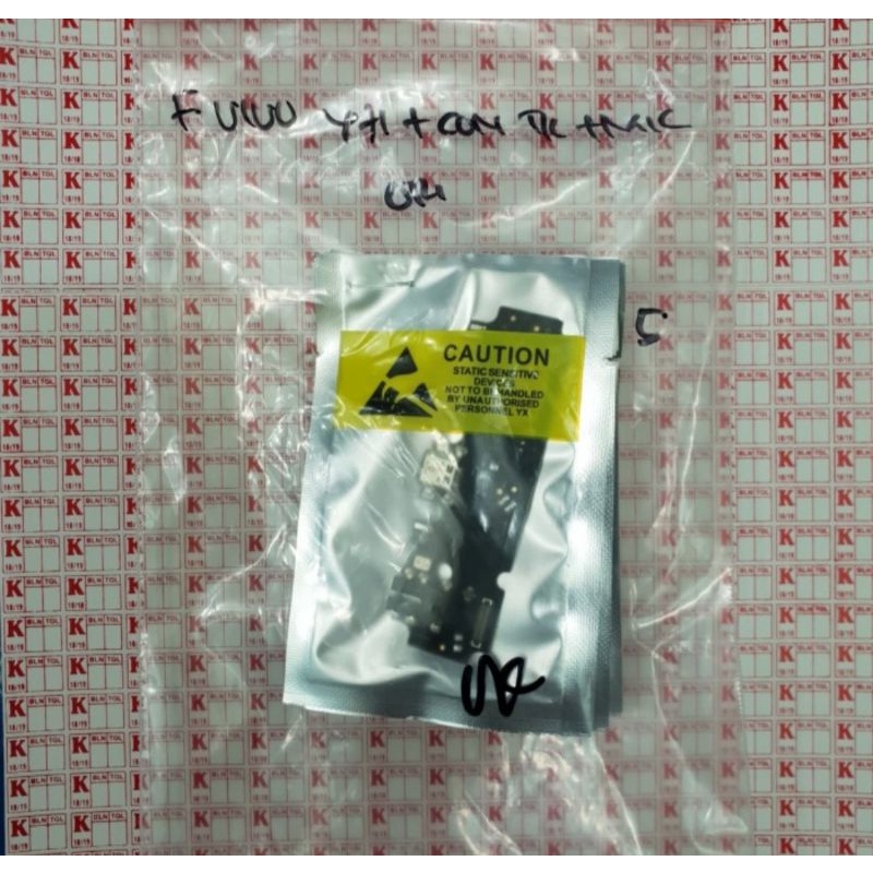 FLEXIBEL FLEXIBLE FLEKSIBEL VIVO Y71 CON CONNECTOR KONEKTOR TC CAS CHARGER HF MIC