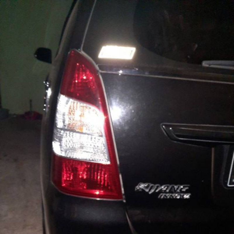 Garnish garnis lampu stop rem belakang toyota GRAND NEW inova innova 2012 sampai 2015 chrome crome