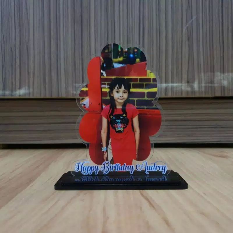 

CUSTOM PLAKAT AKRILIK (COCOK UNTUK HADIAH ULTAH,GRADUATION,ANNIVERSARY,ETC)