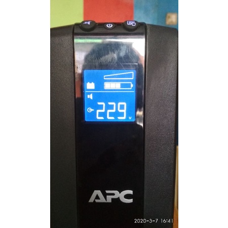 LAZEDIA - UPS APC BR900GI 900 VA 540 Watt Kumplit