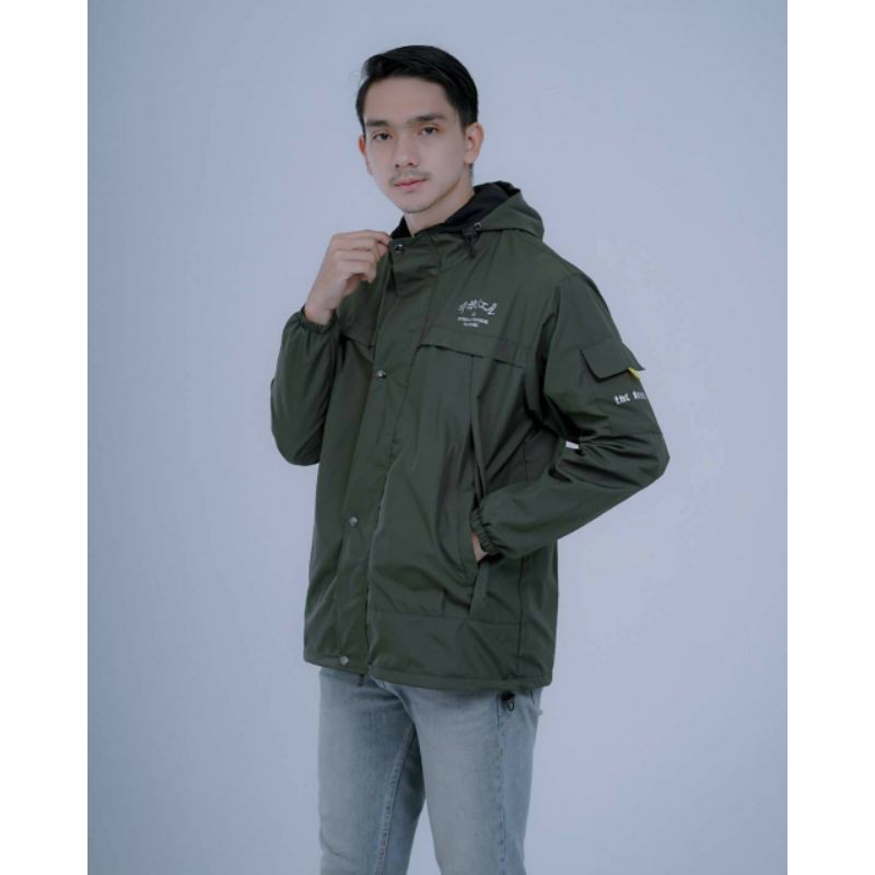 Casual jaket/CJ/salviohexia/cogoule wolv mothbless genious jaket pria Parka jaket outdoor thebojiel