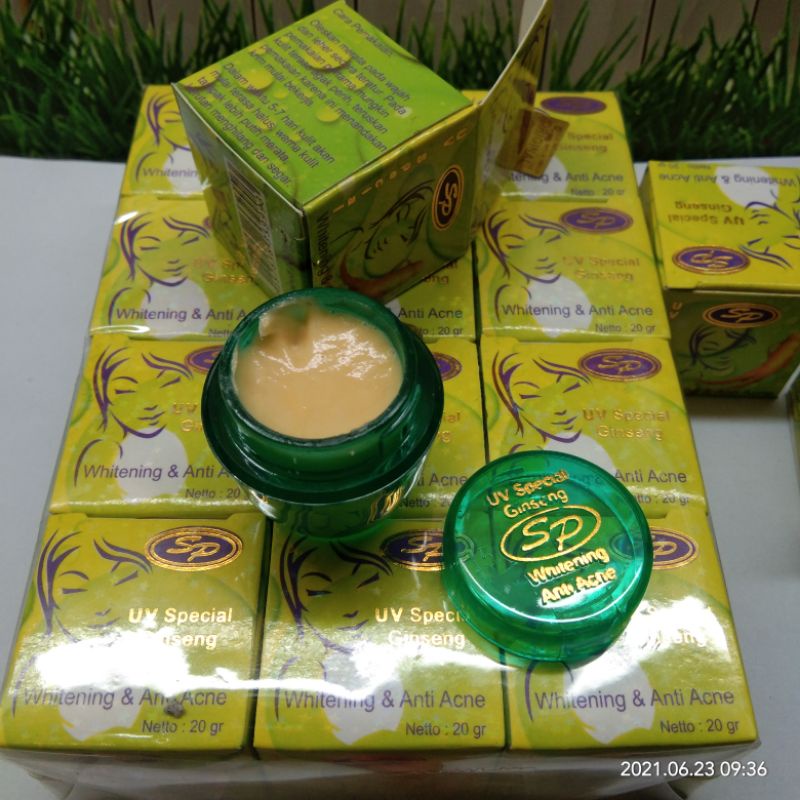 CREAM SP GINSENG TUTUP EMBOS / UV SPECIAL GINSENG LUSINAN