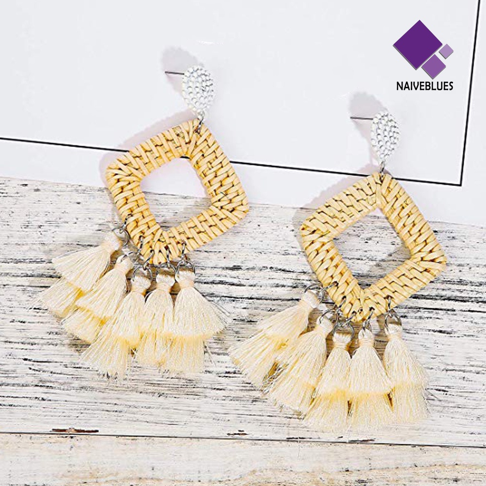 Anting Stud Juntai Bentuk Belah Ketupat Hollow Bahan Rotan Gaya Boho Untuk Wanita