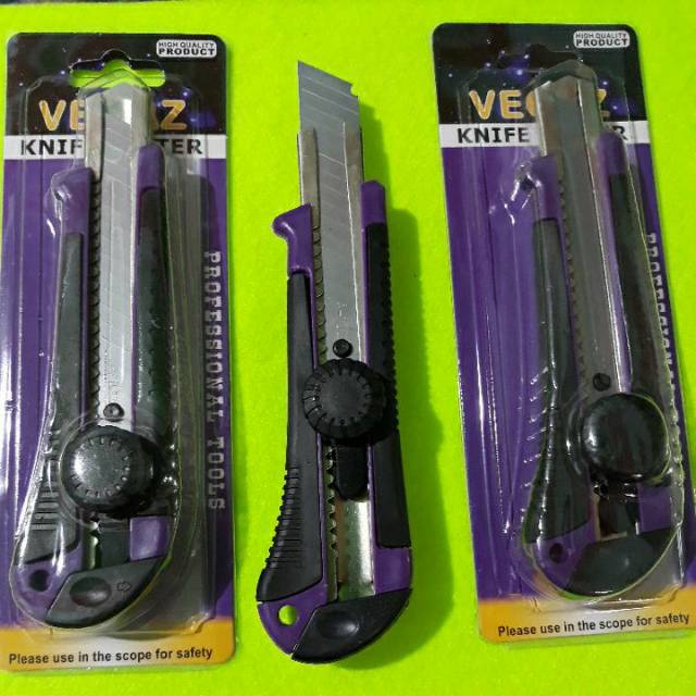 

Cutter besar VEGAZ/VANCO/VAN-ART 17cm/Cutter Joyko Besar L-500 / L500 (FREE ISI ULANG PISAU)