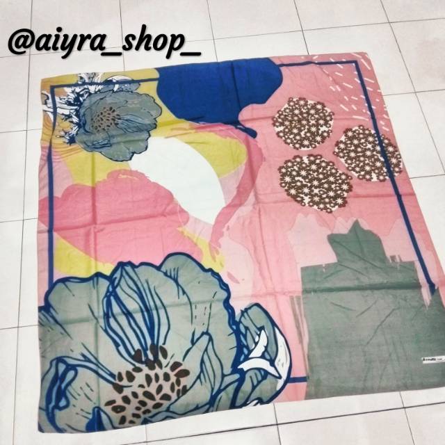 Azzura Bluebell Hijab Segi Empat