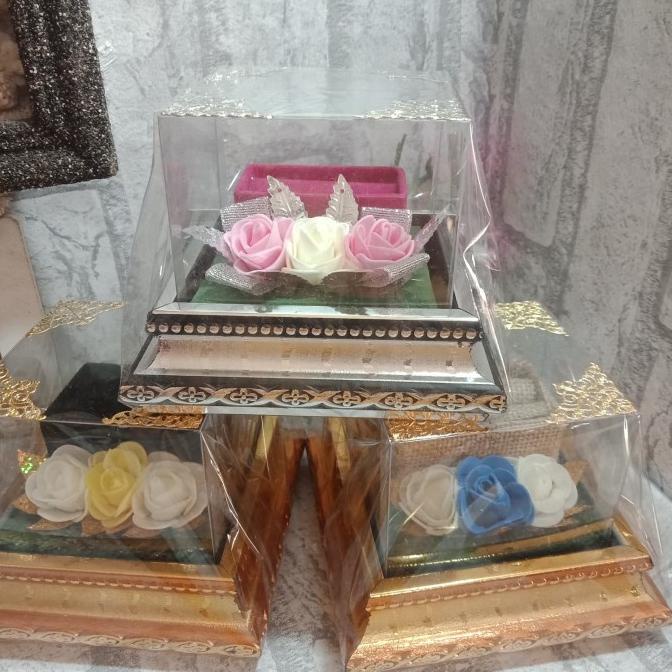 

AKSESORIS PERNIKAHAN TEMPAT MAHAR CINCIN / KOTAK CINCIN NIKAH PERLENGKAPAN PESTA CRAFT