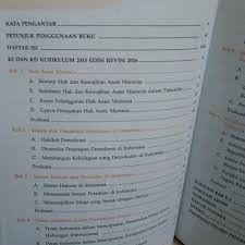 BUKU PENDIDIKAN PANCASILA DAN KEWARGANEGARAAN UNTUK SMA-MA/SMK KELAS XI KURIKULUM 2013 EDISI REVISI-2