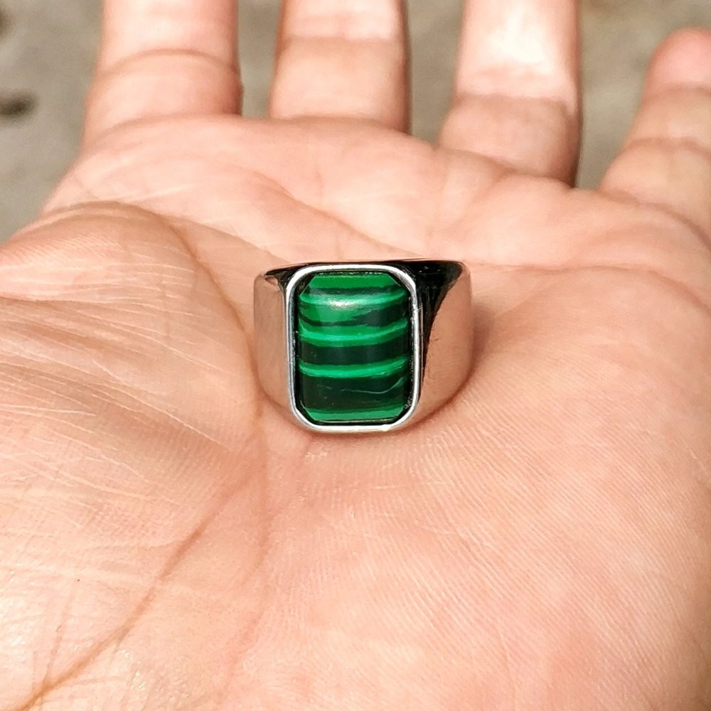 CINCIN BATU PERMATA MALACHITE TITANIUM HITAM MINIMALIS