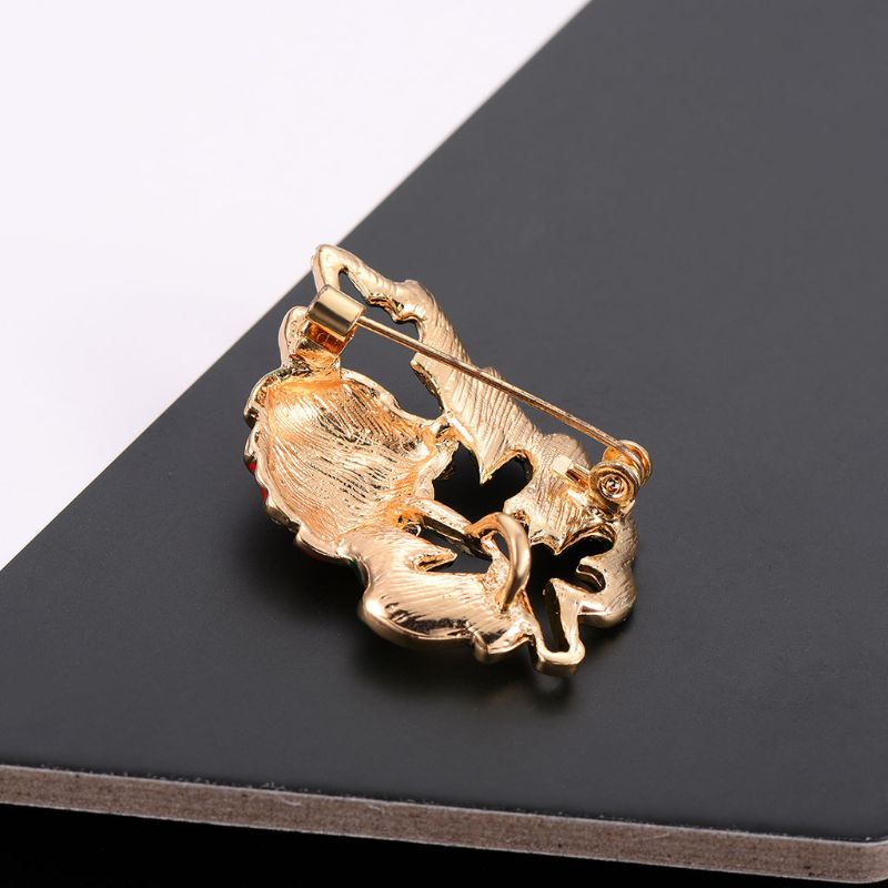 Siy Bros Pin Bentuk Kepik Daun Untuk Aksesoris Fashion Wanita