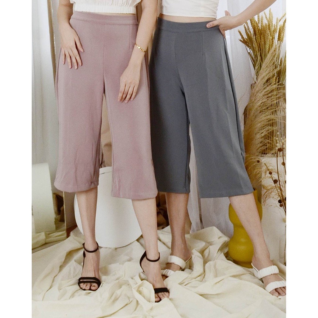 Valini Pants Casual Celana Kulot 3 4 Cocok Untuk Acara Valini Pants Casual Celana Kulot 3 4 Cocok Untuk Acara