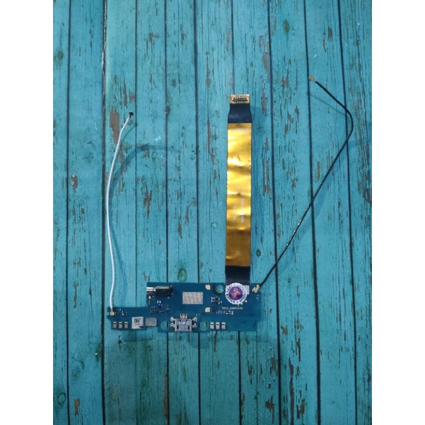 Flexibel Flexible Fleksibel Board Charger Coolpad E502 Original Asli Copotan