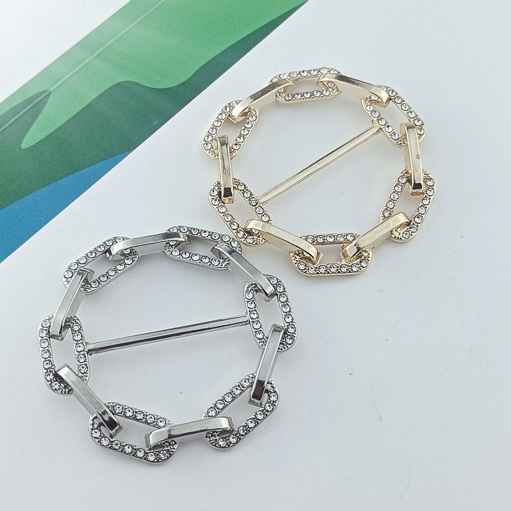 Ringcincin Scarfsyal Sutra Aksen Berlian Imitasi Untuk Wanita M40302