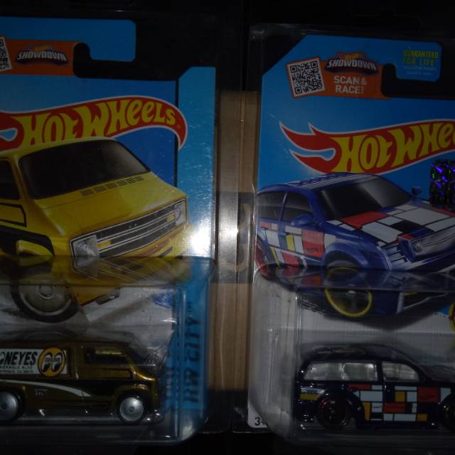 MURAH Sepaket Hotwheels Super Treasure Hunt Ban Karet Dodge Van Boombox FS