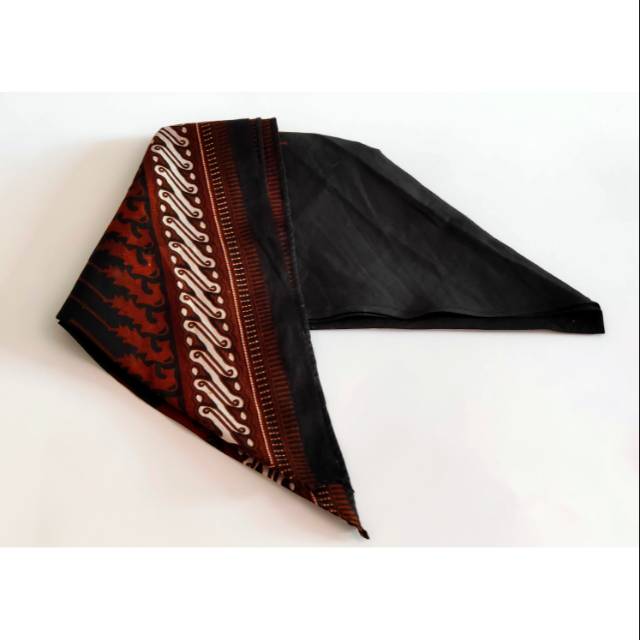 IKET KEPALA BATIK SLAYER MOTOR UDENG JAWA SEGITIGA IKET KEPALA BATIK SLAYER MOTOR UDENG JAWA SEGITIGA
