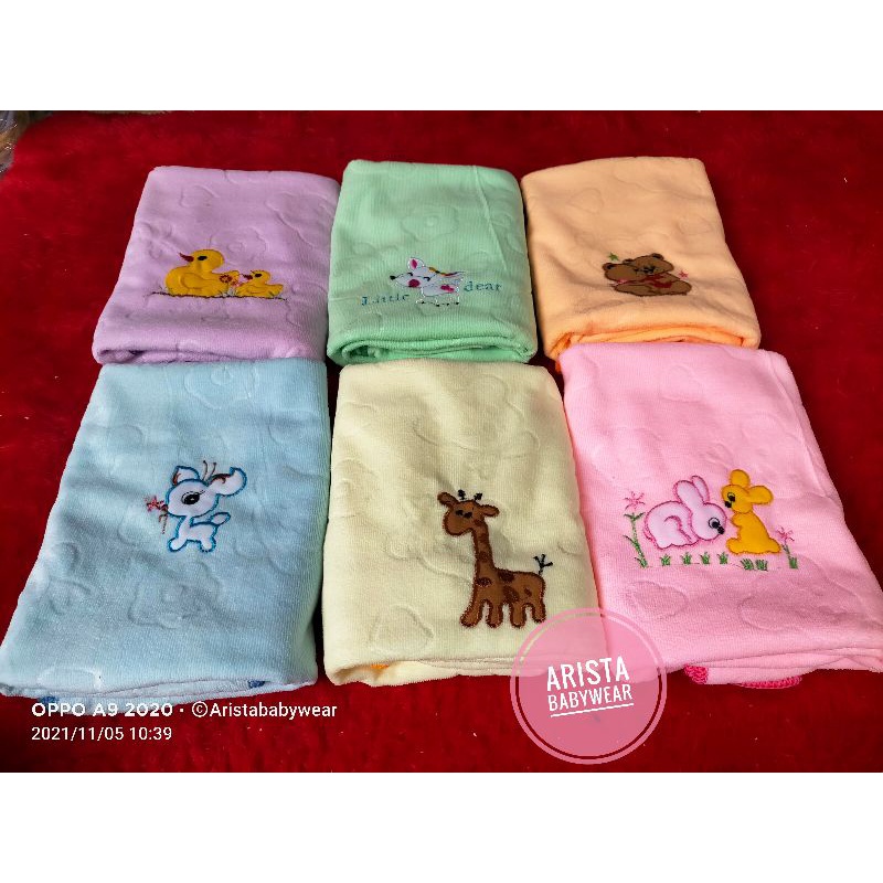 HANDUK BAYI (100x50cm) kain emboss lembut bordil lucu