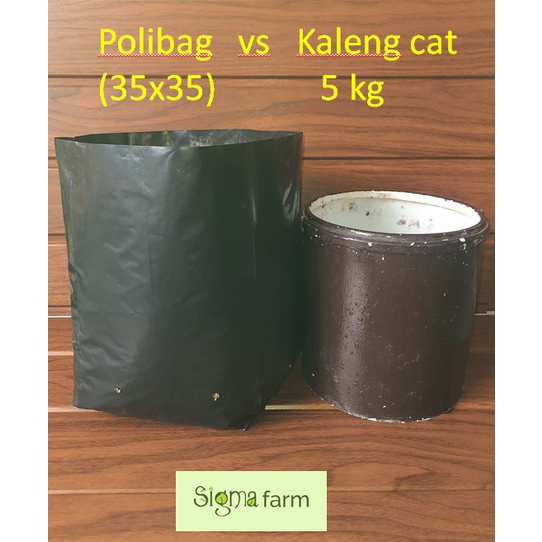 Plastik polibag tebal untuk tanaman (1/2 kg)