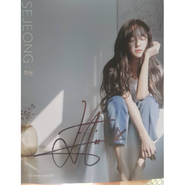 Signed Sejeong 1st Mini Album