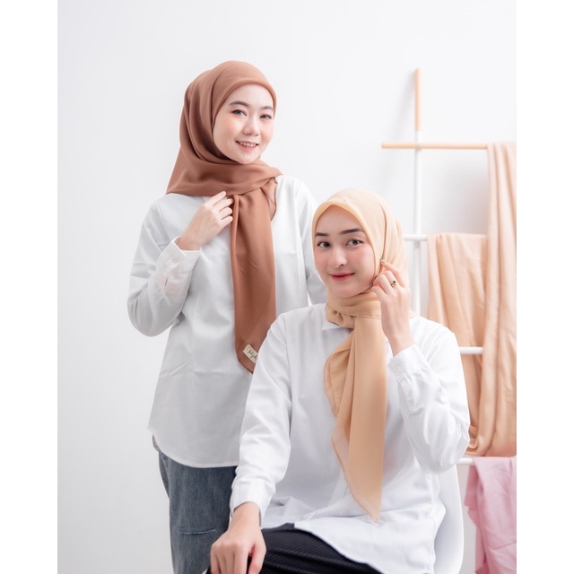 SEGIEMPAT BELLA / Polycotton