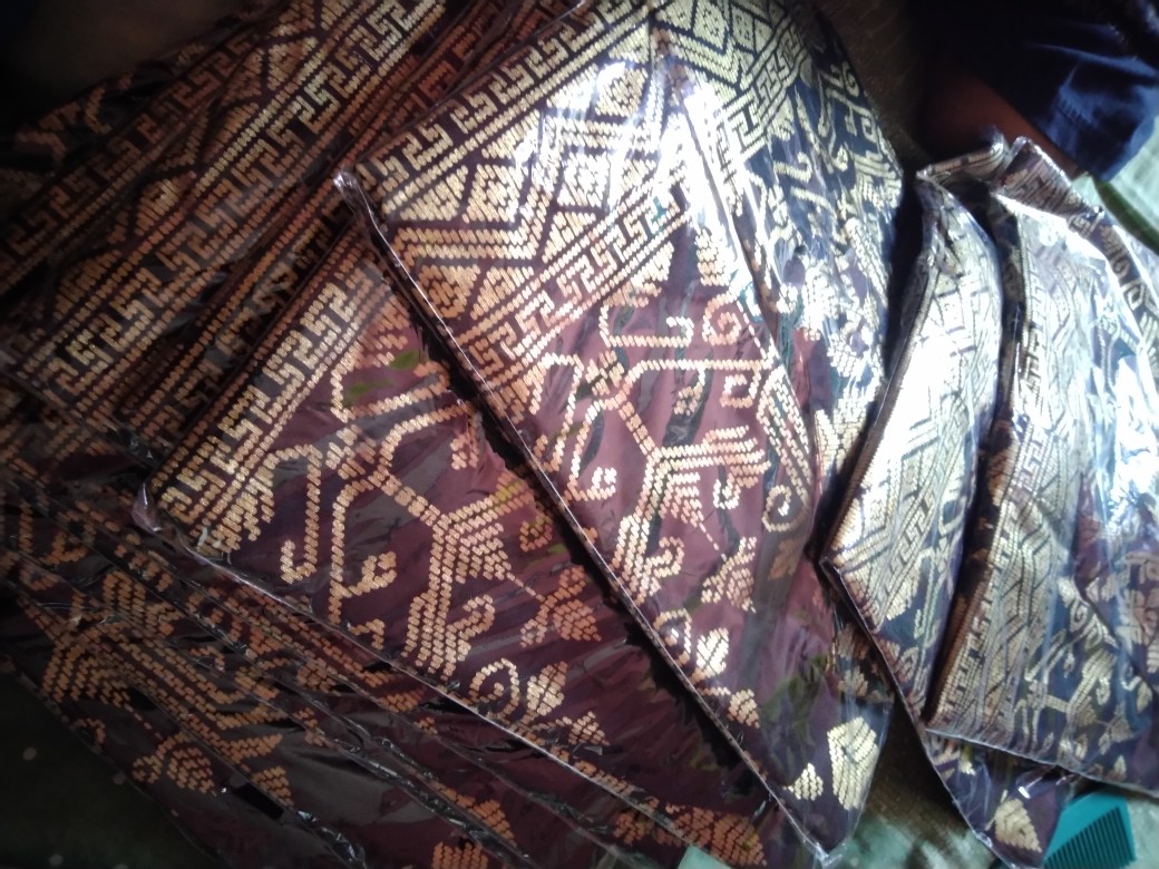 Bswart Batik Hrb026 Kenongo Hem Batik Prada Anjani Gold Kemeja Batik Pria