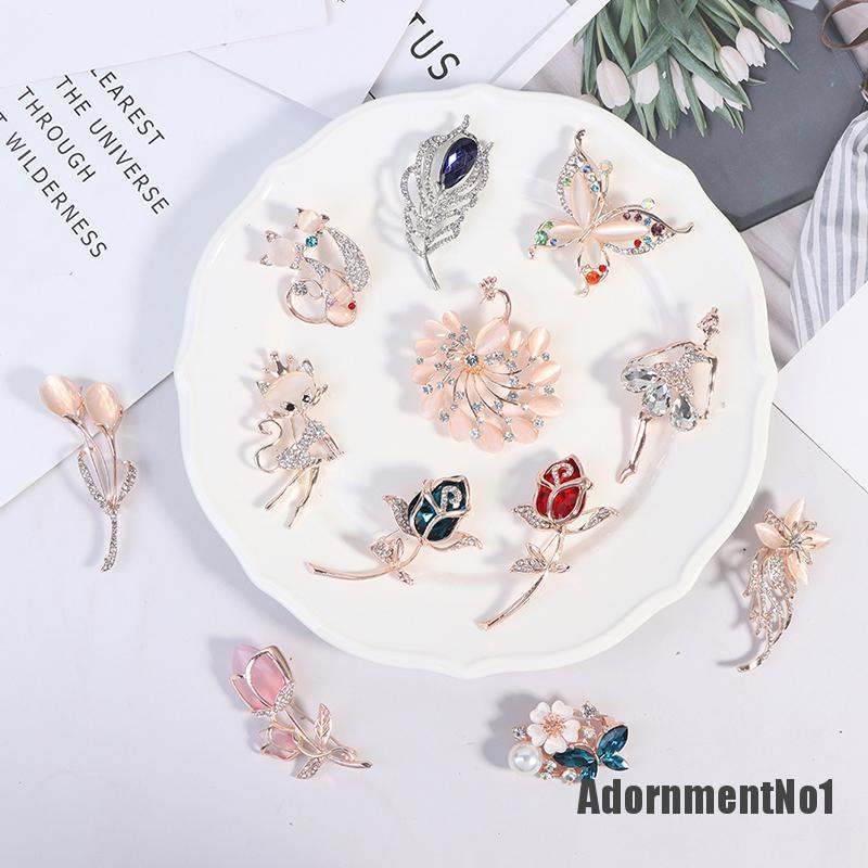 (Adornmentno1) 1pc Bros / Pin Motif Bunga Aksen Kristal + Berlian Imitasi Untuk Aksesoris Wanita