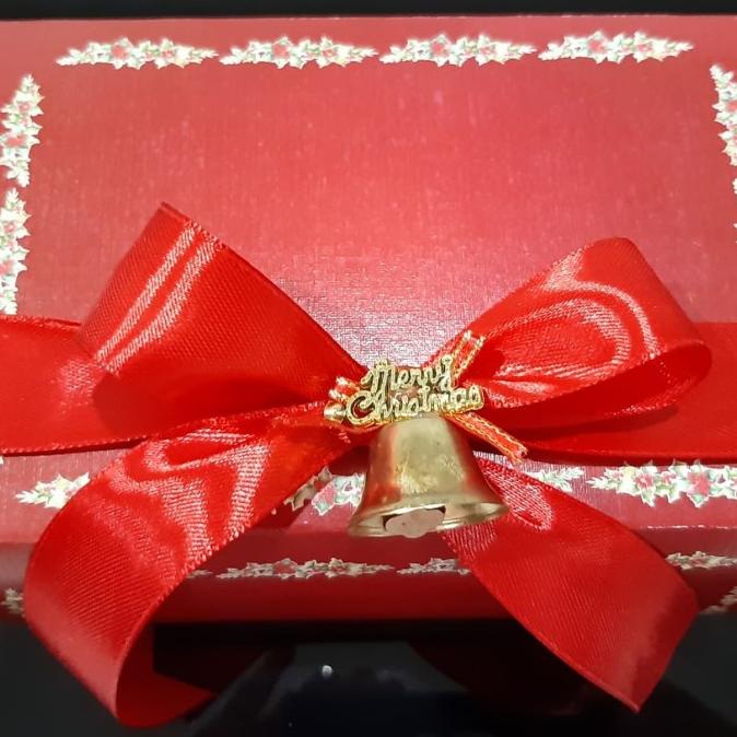 

Christmas Hampers. Parcel Natal. Free Card.