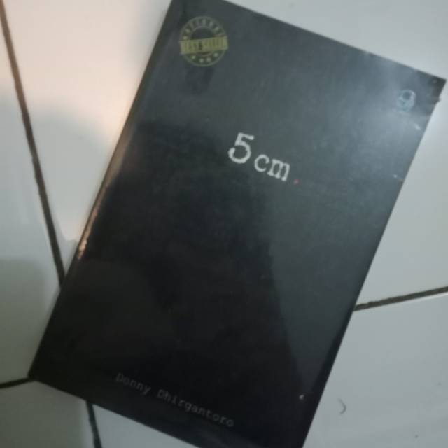 Novel 5cm / novel 5cm bekas / preloved novel 5cm