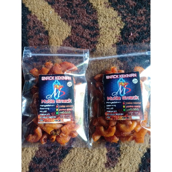 

makaroni pedas daun jeruk