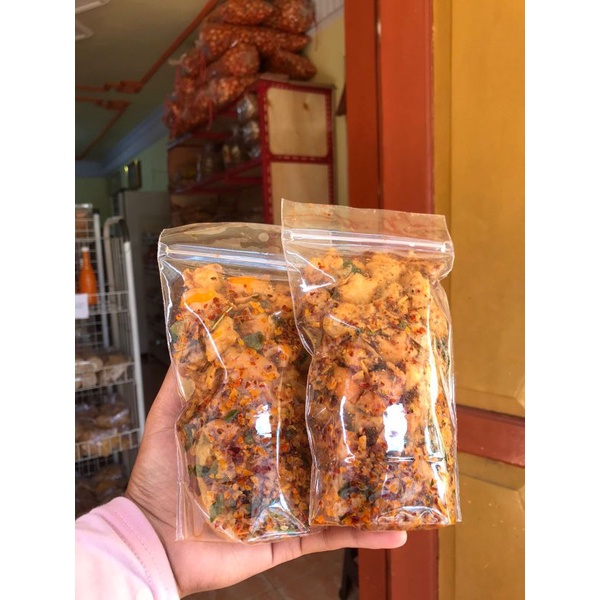

SIOMAY KERING EXTRA PEDAS POUCH