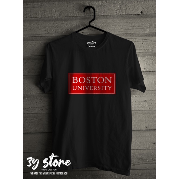 KAOS KAMPUS BOSTON UNIVERSITY, KAOS MAHASISWA KAMPUS LUAR NEGERI - 3Y STORE