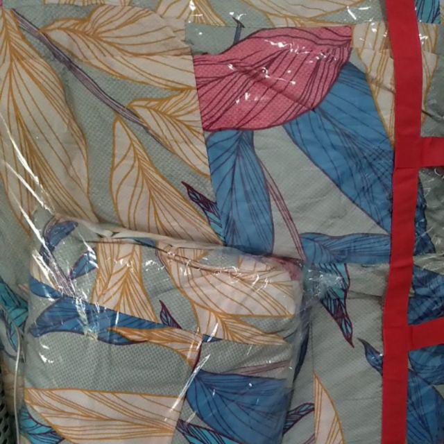 (motif Random) Sprei Perca California Mix 160 X 200