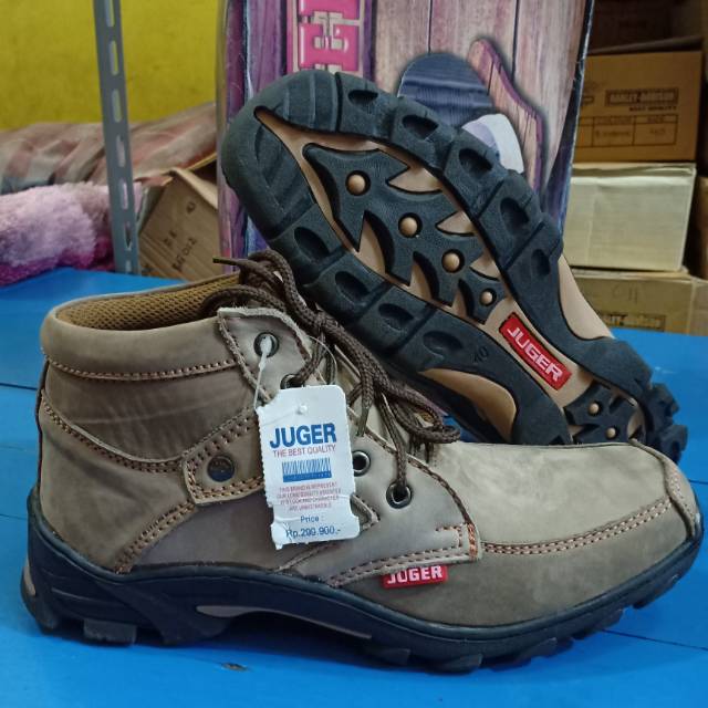 Sepatu boots juger pria kode JG 067