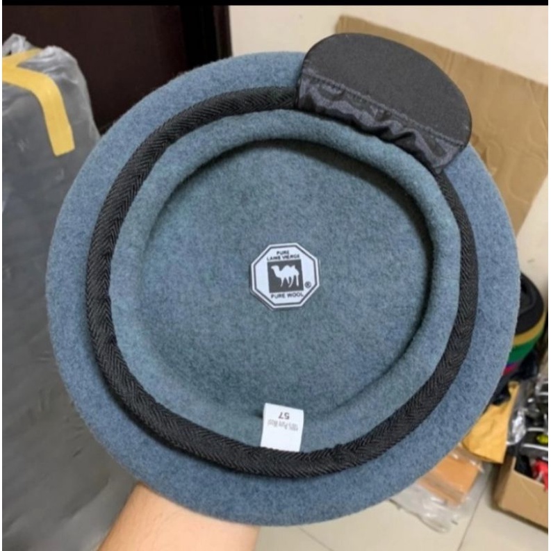 Topi Baret Zeni/Abu-abu Camel Asli Onta Hitam