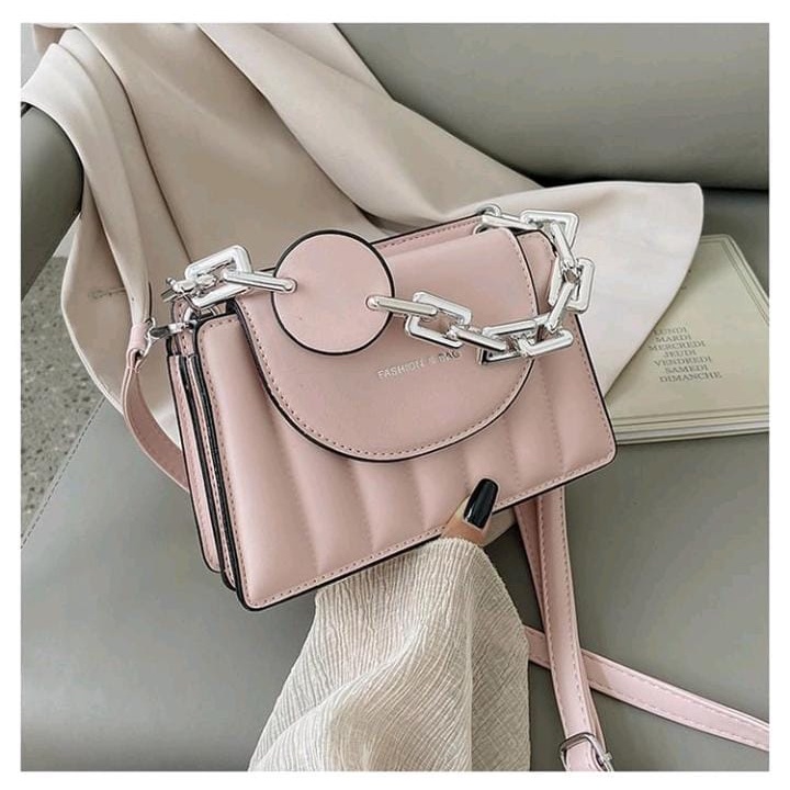 Tas Wanita Kondangan Kekiniaan / Tas Wanita Import  / Tas Tali Rantai Kulit Tebal