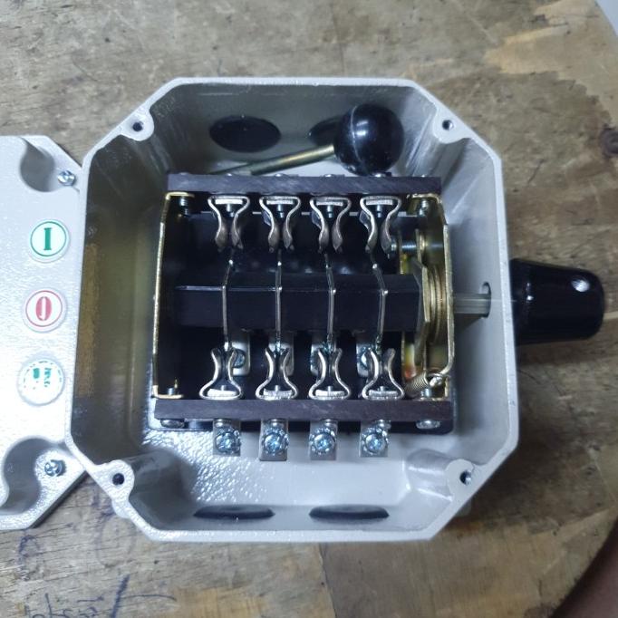 HANDLE / CAM STARTER / OHM SAKLAR SAKELAR GZ 4POLE PISAU 32A 32 A