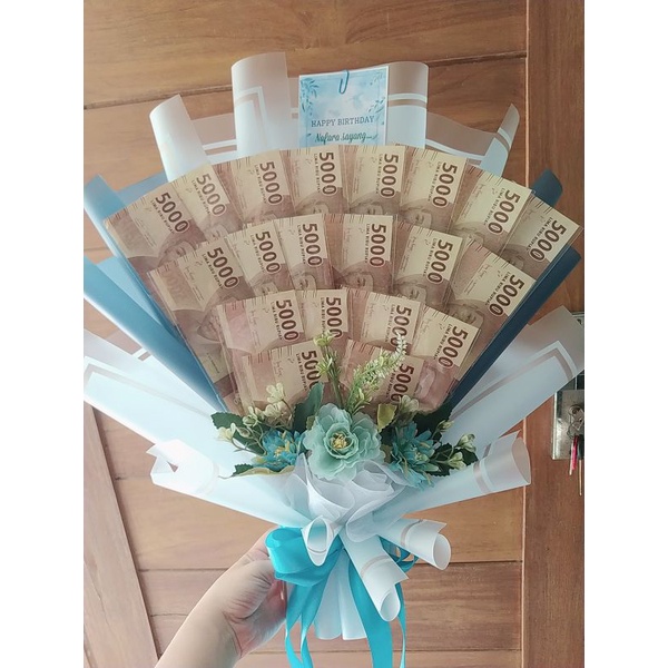 Buket uang/money bouquet uang asli pecahan 5000