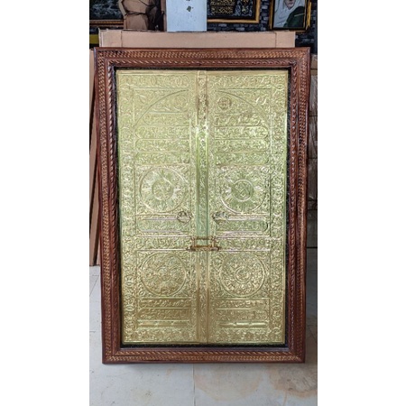 kaligrafi kuningan pintu kabah polos