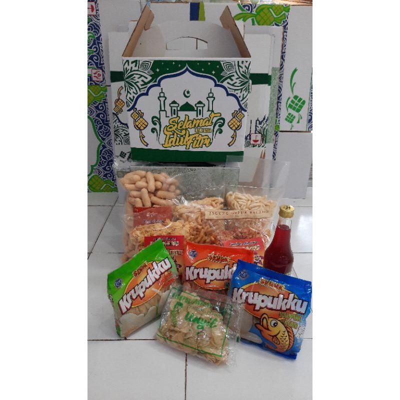 

PAKET LEBARAN / PARCEL LEBARAN / HAMPERS LEBARAN CAMILAN SNACK KRUPUK