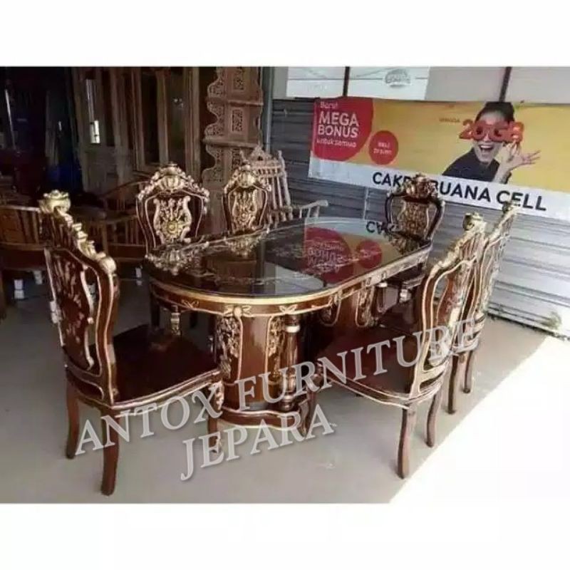 meja makan jati ukiran mebel Jepara/meja makan Salina mebel Jepara/kursi makan ukiran mebel Jepara