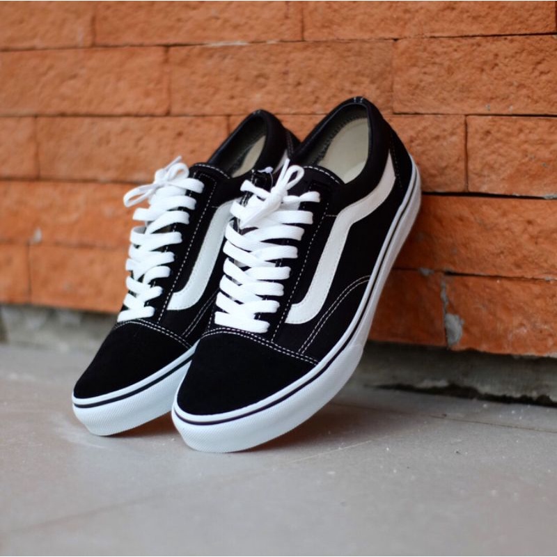 vans putih / sepatu vans / sepatu putih / sepatu pria  / sepatu cowok