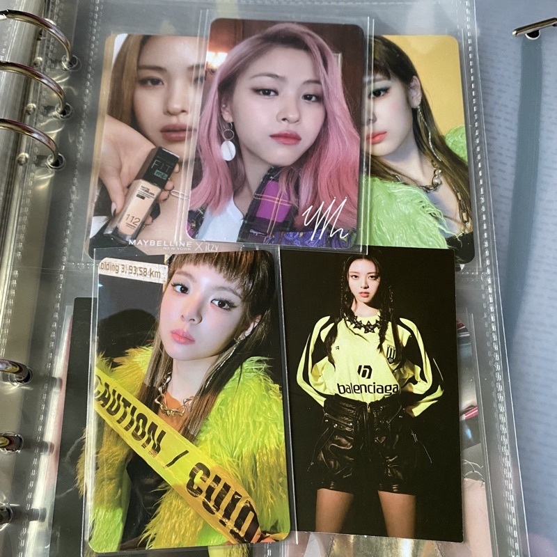 ryujin photocard pc icy sign pair with yuna limited card and lia photocard