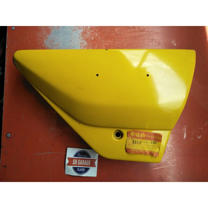 dop box cover aki kanan r suzuki trs super deluxe original